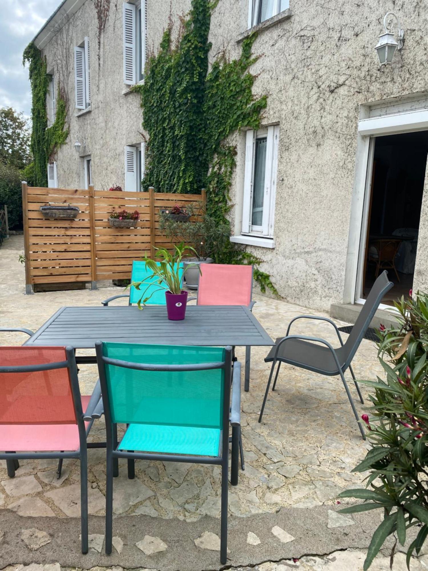 Studio Les Trois Maries Fondettes Proche Tours Exterior foto
